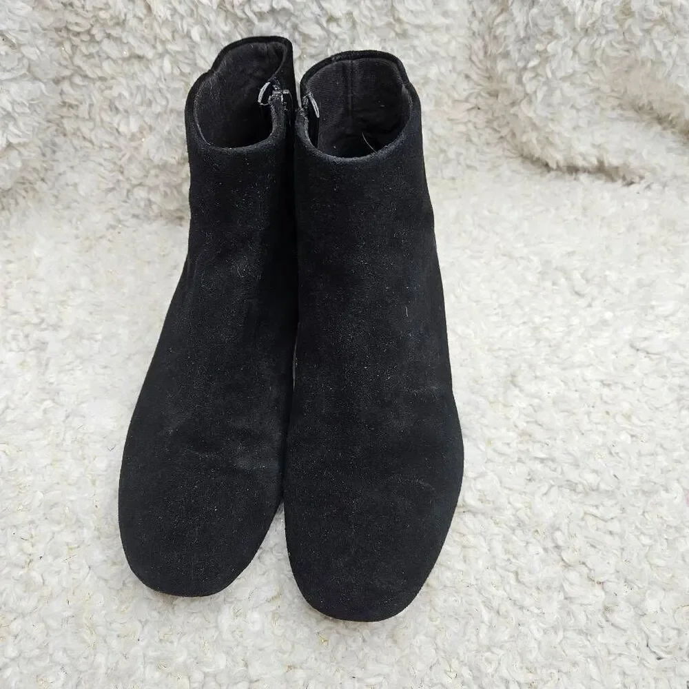 Clarks great preowned